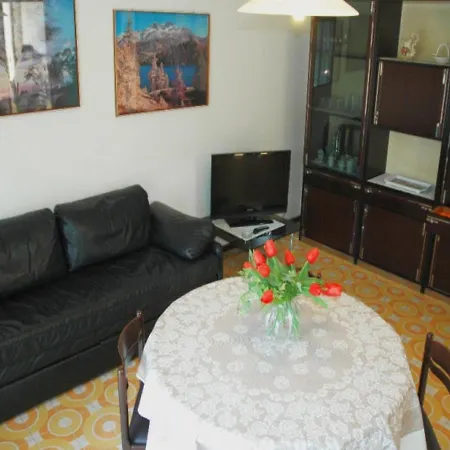 Σπίτι διακοπών Beautiful And Comfortable With Garden And Close To The Λινιάνο Σαμπιαντόρο